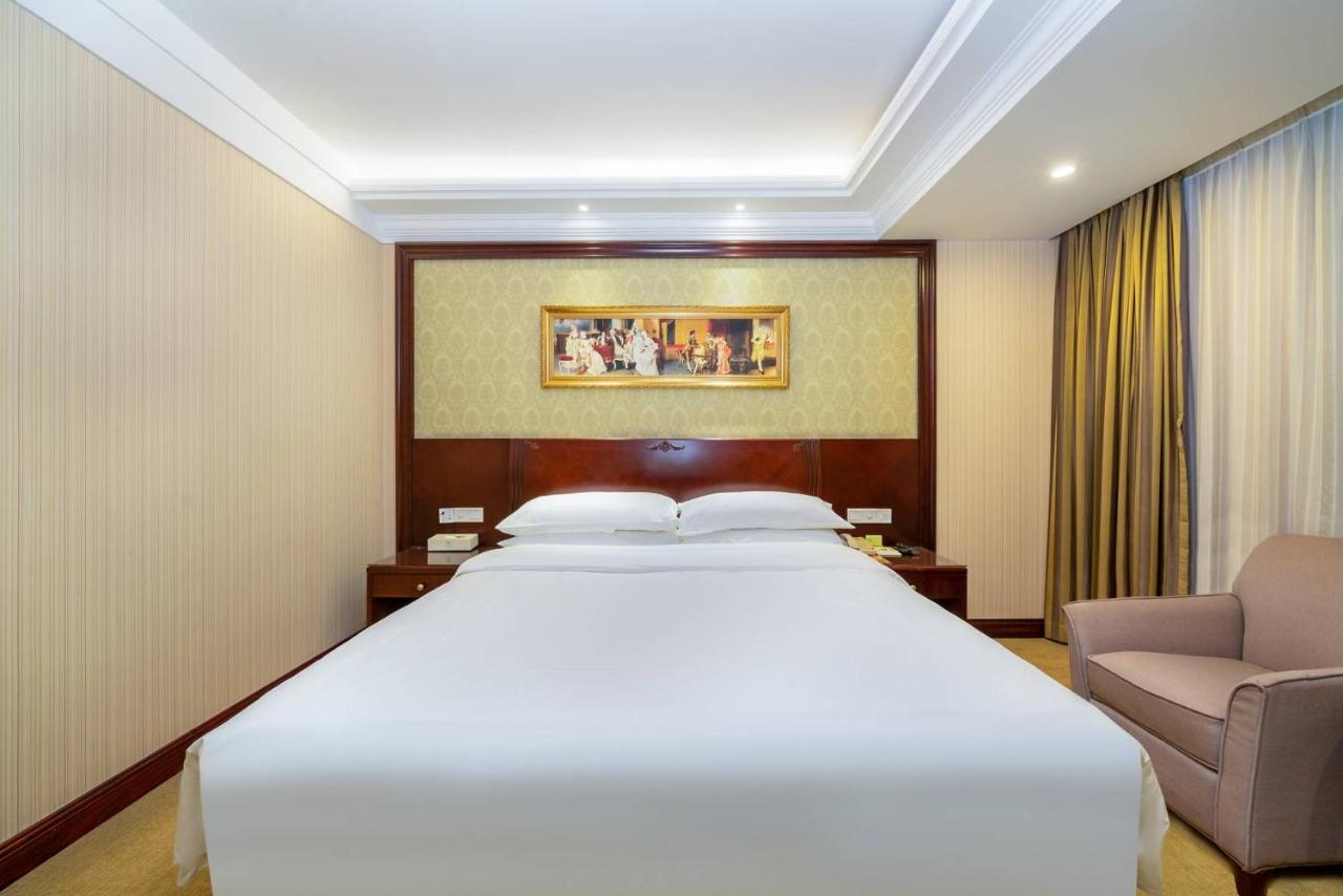 Vienna Hotel Dongguan Houjie Exhibition Center Ngoại thất bức ảnh