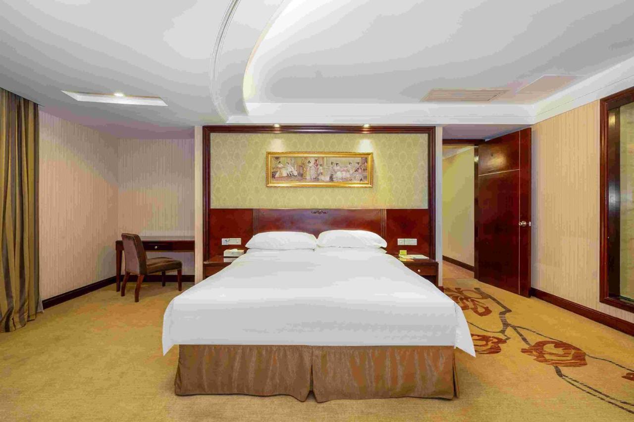 Vienna Hotel Dongguan Houjie Exhibition Center Ngoại thất bức ảnh