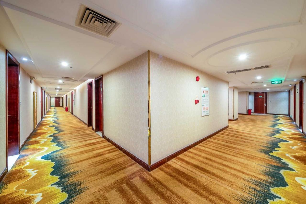 Vienna Hotel Dongguan Houjie Exhibition Center Ngoại thất bức ảnh