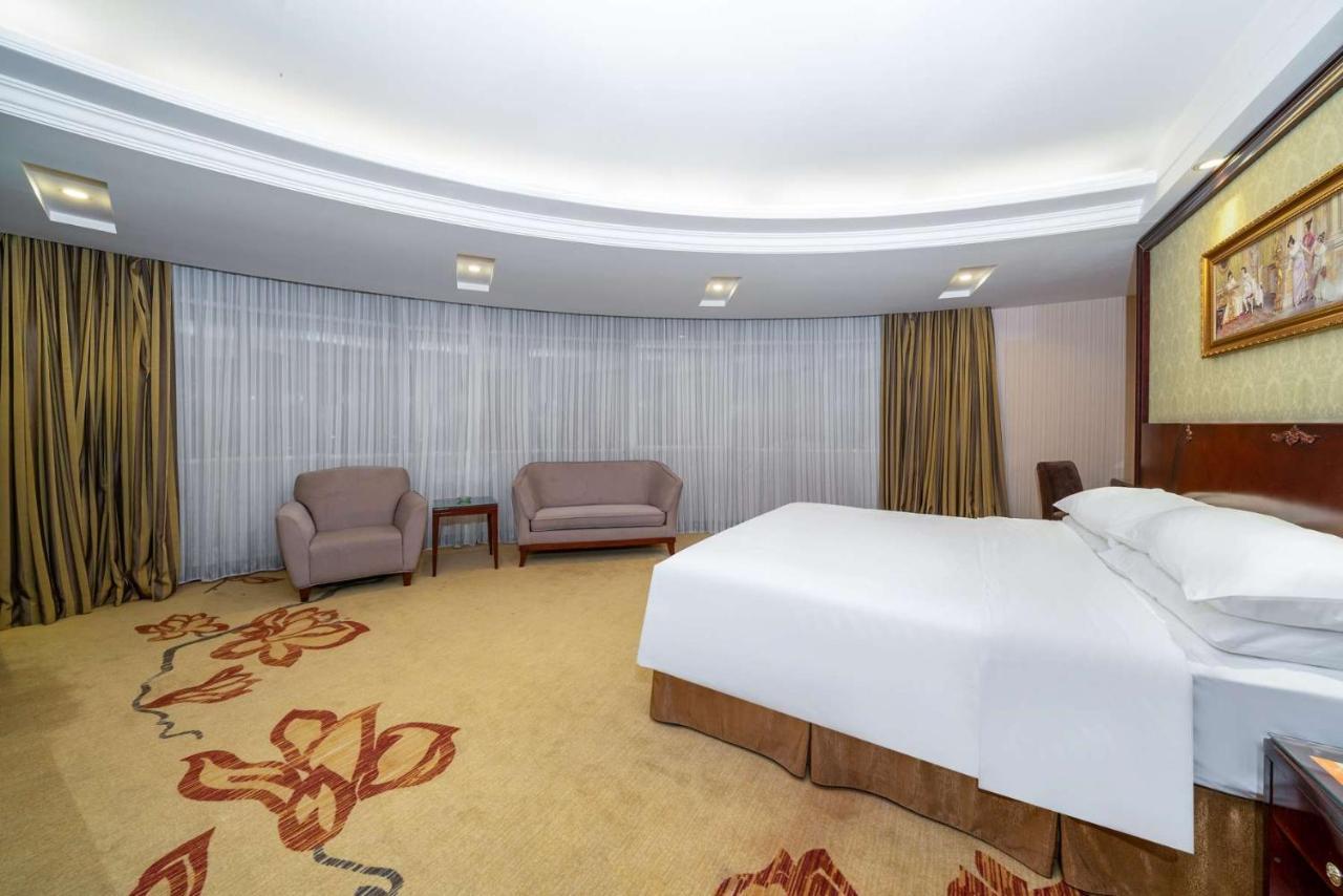 Vienna Hotel Dongguan Houjie Exhibition Center Ngoại thất bức ảnh