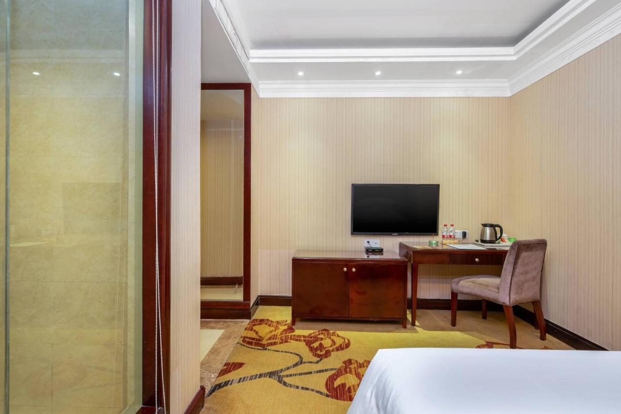 Vienna Hotel Dongguan Houjie Exhibition Center Ngoại thất bức ảnh