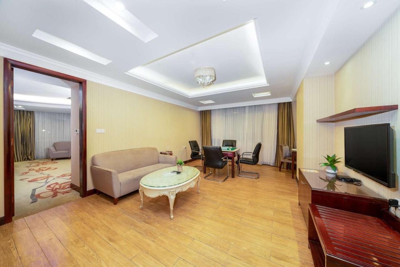 Vienna Hotel Dongguan Houjie Exhibition Center Ngoại thất bức ảnh